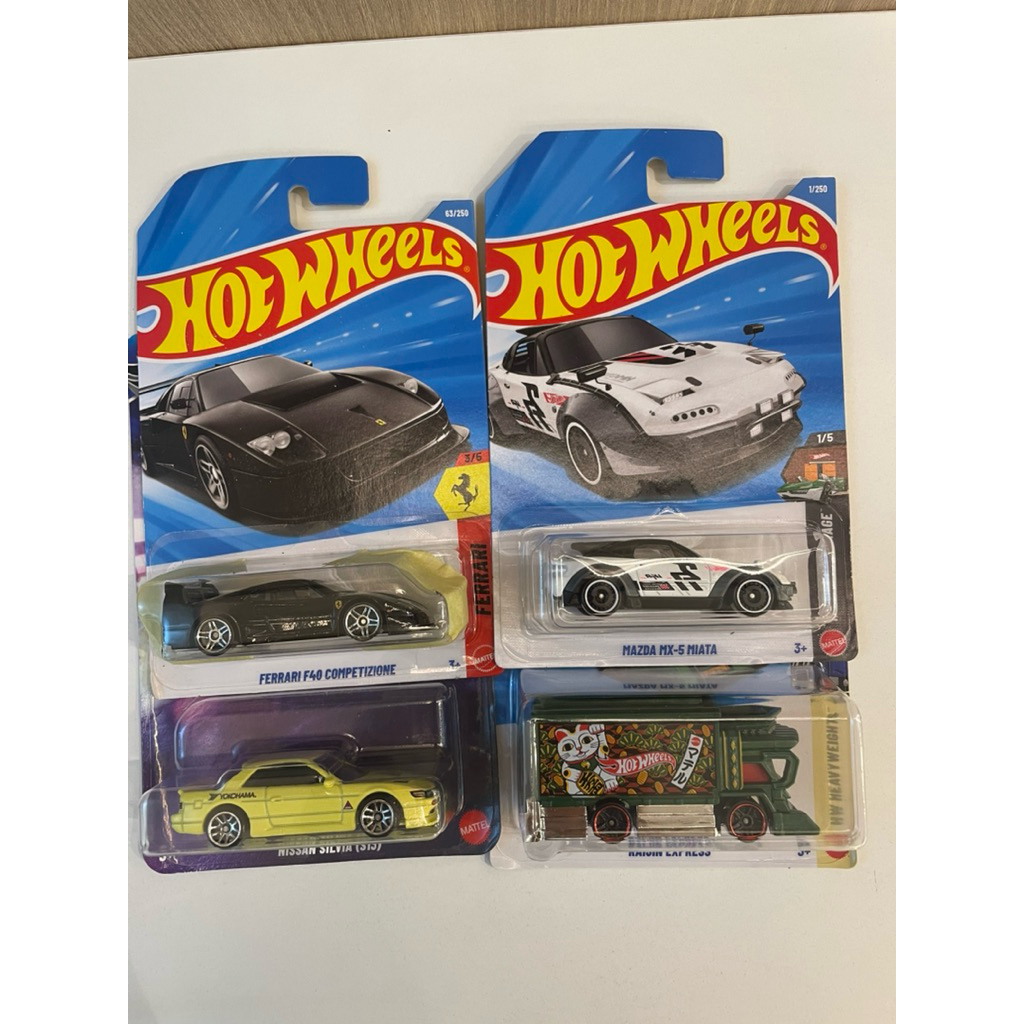Hotwheels paket Ferrari F40