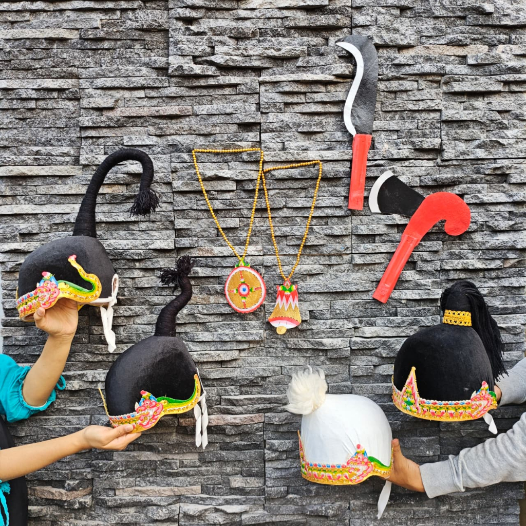 *Set Mahkota Irah-Irahan Punokawan Wayang / Semar, Gareng, Petruk & Bagong