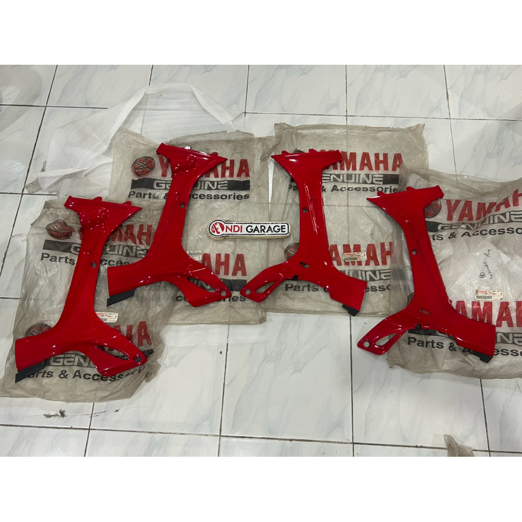 sayap dalem f1zr merah VRC original yamaha