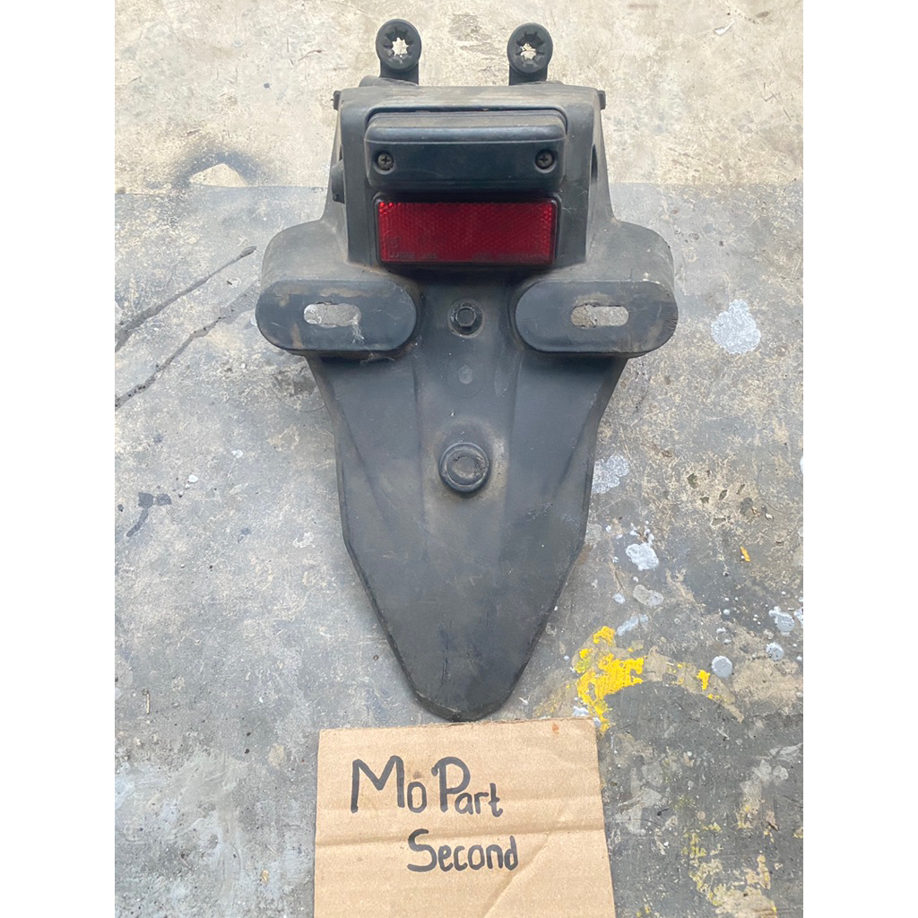 spakbor belakang cbr 150fi cbu old/thailand cbr 150r kpp tail buntut ekor slebor cbr cbu 150 single 