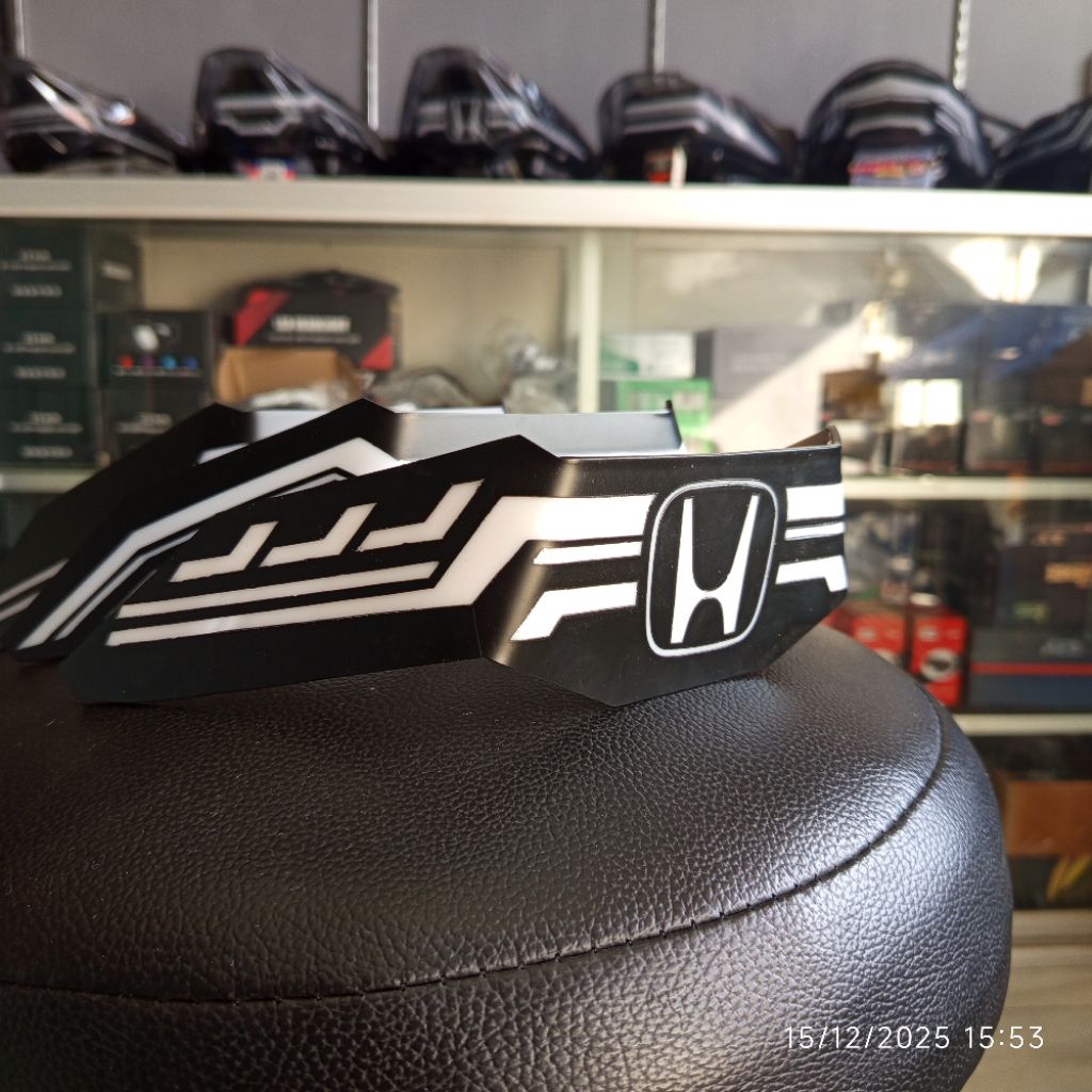 (READY STOCK) Bahan Stoplamp Lazy Beat Deluxe Gen 1/ Akrilik Stoplamp Lazy Beat Deluxe/ Stoplamp RGB