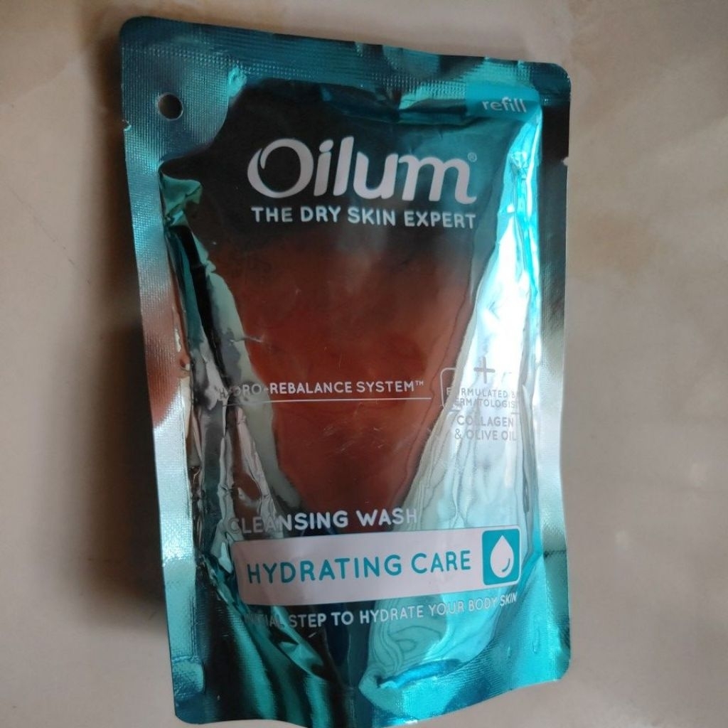 Oilum the dry skin expert cleansing wash hydrating care