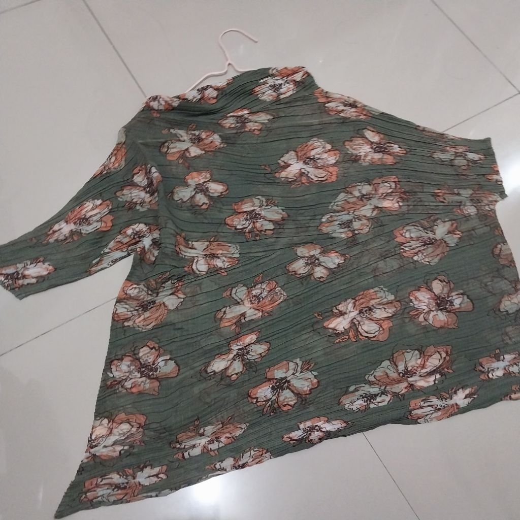 PLEATSME asymetric pleats top