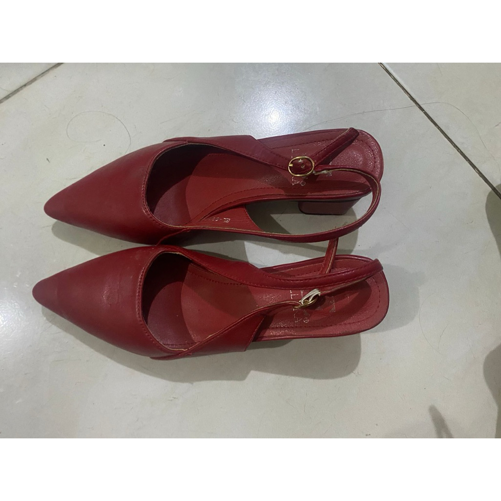 PL Sepatu Wedges ellora sz 37