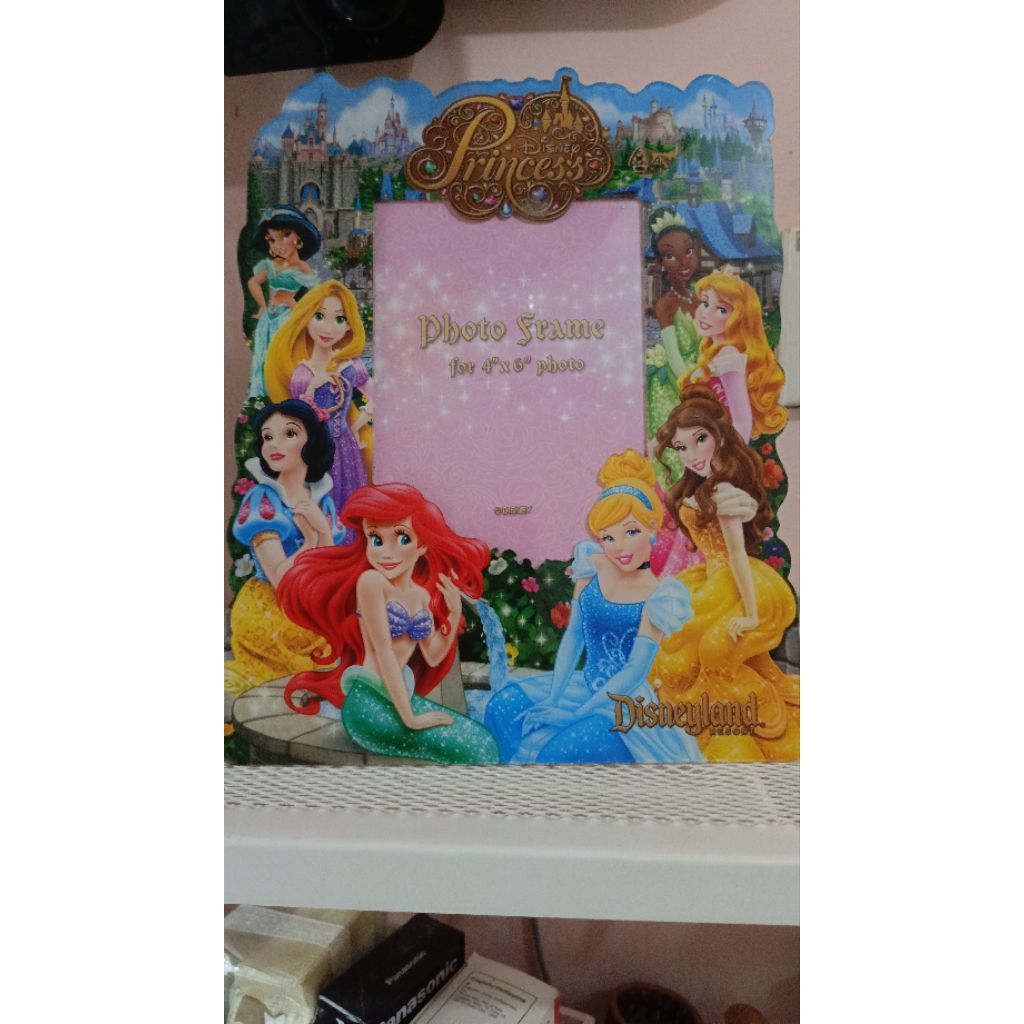 Preloved-Disney Princesses Photo Frame