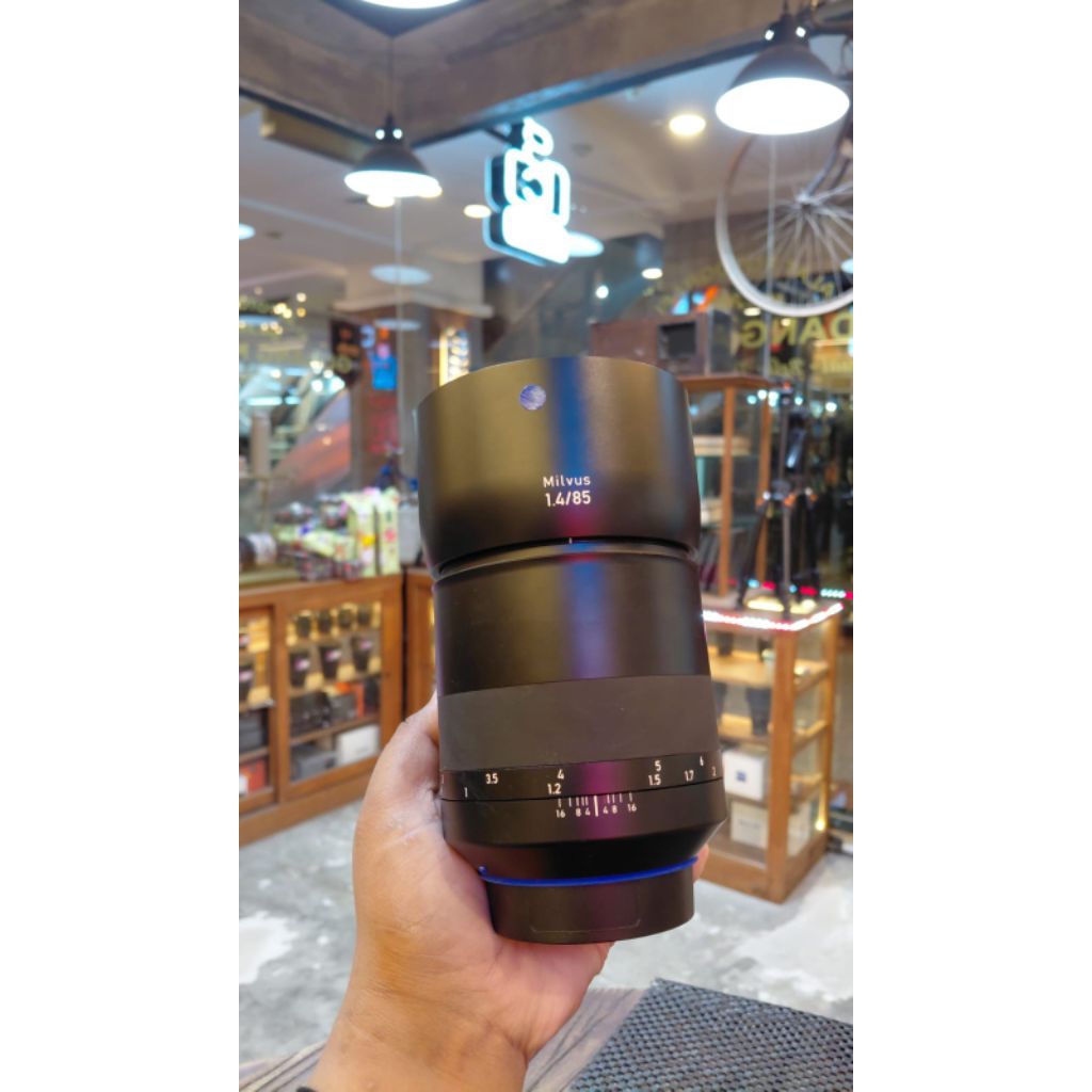 Milvus 85MM F1.4 For Canon Mulus