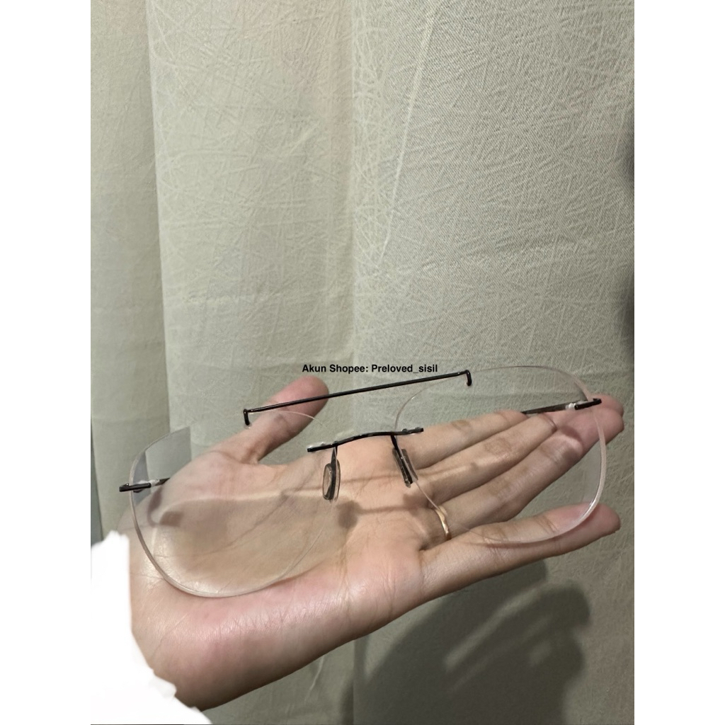 Kacamata Frameless boss made in italy. Unisex