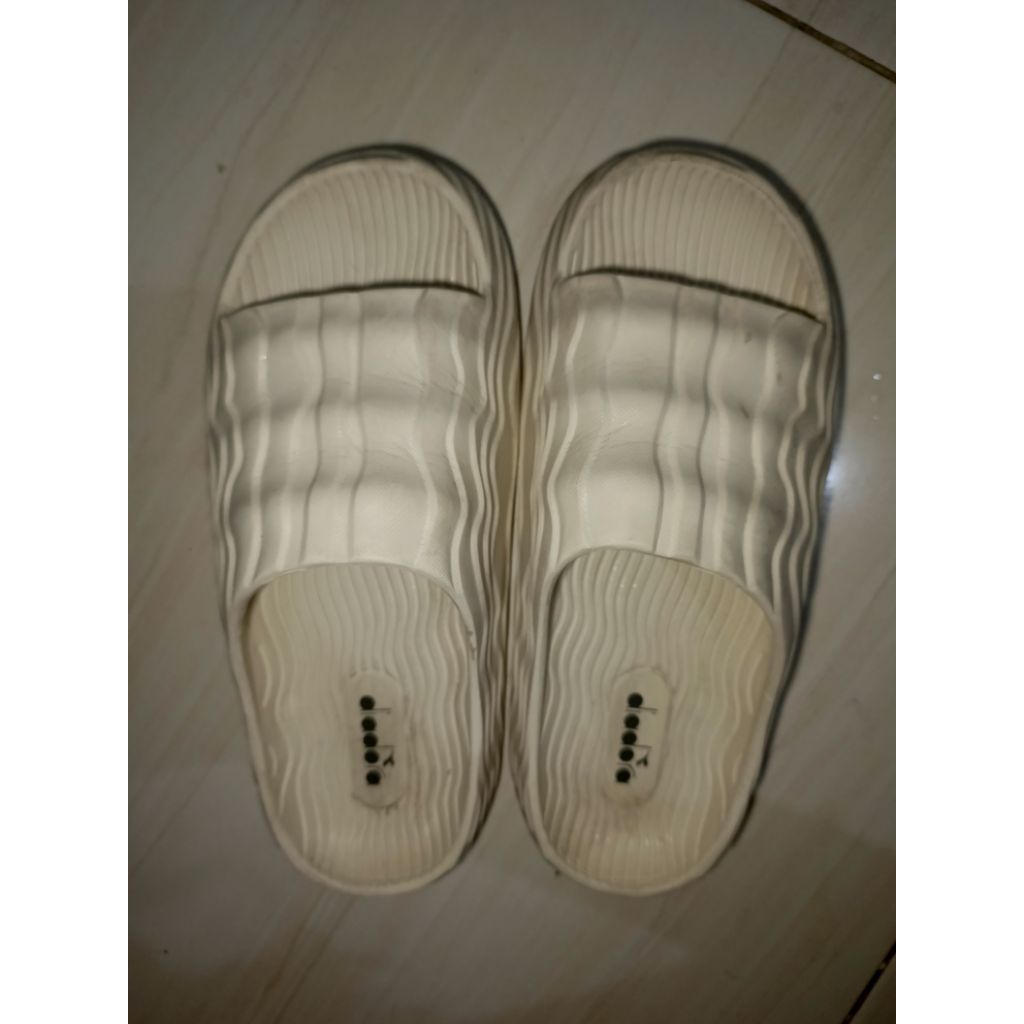 sandal diadora original