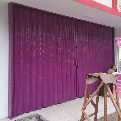 Folding gate bahan besi Jabodetabek(invoice/resi)