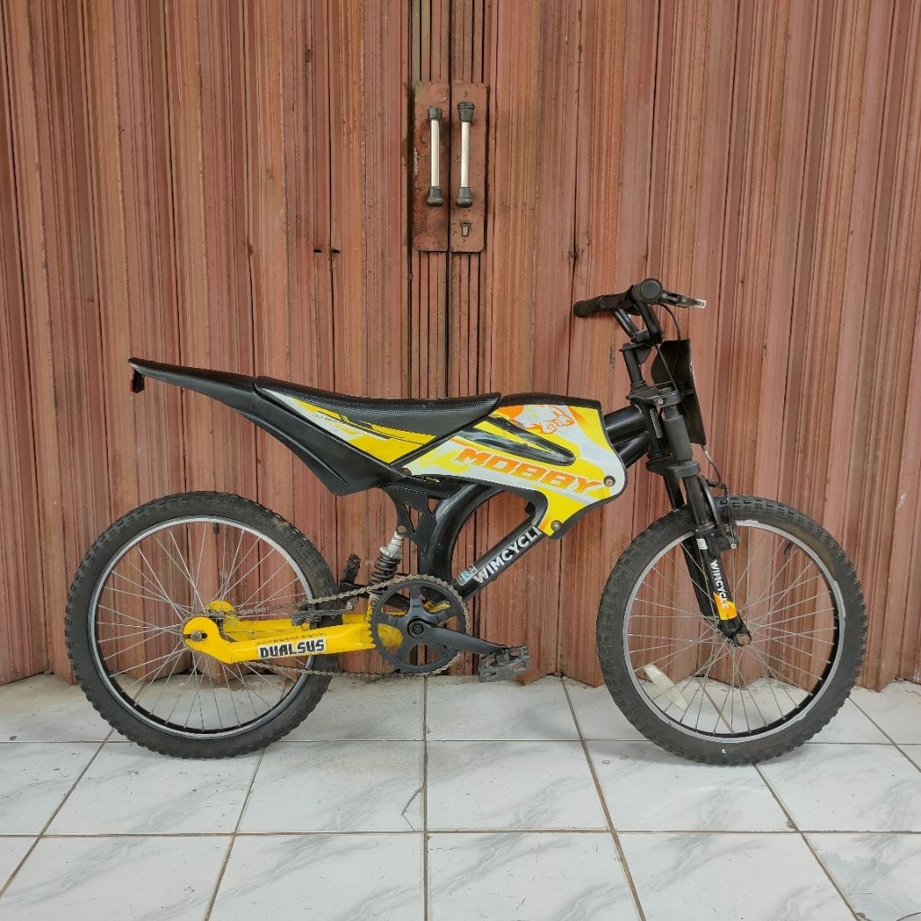 Sepeda BMX Cross trail Wimcycle ukuran 20 inch