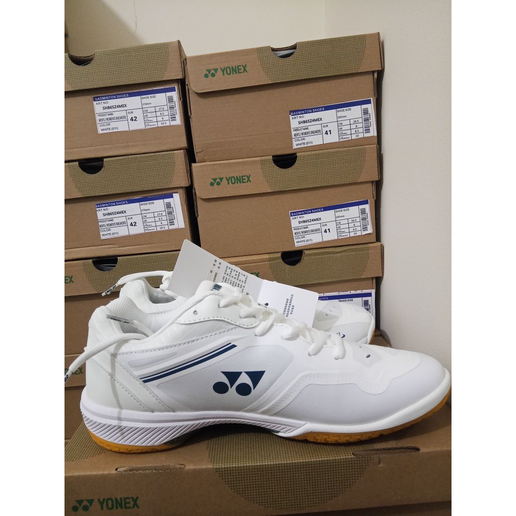 sepatu badminton Yonex shb65z4wex warna putih