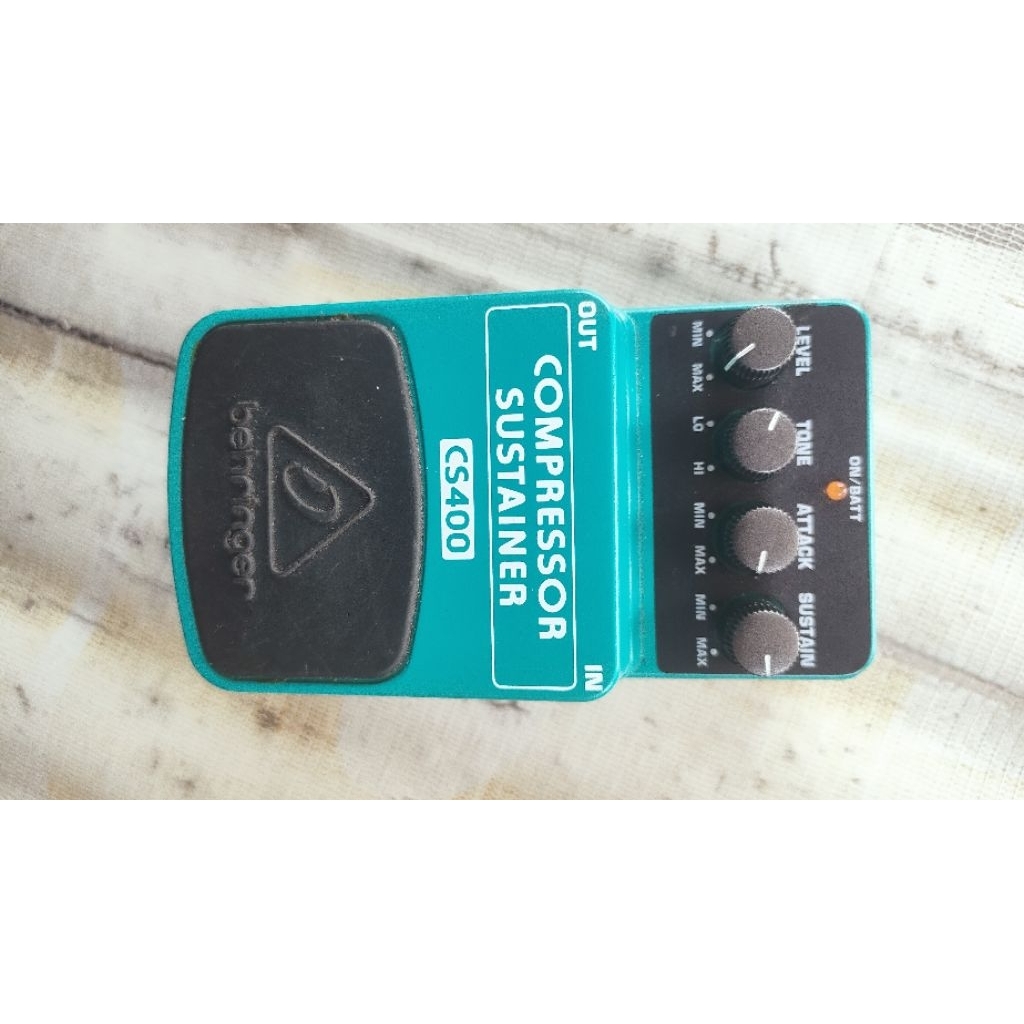behringer compresor sustain cs400