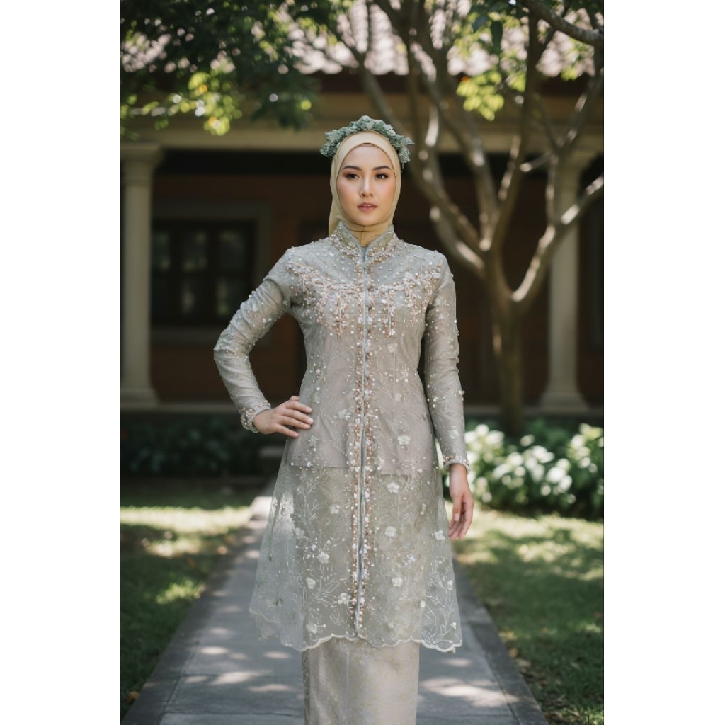 KEBAYA BESAN PREMIUM,KEBAYA WISUDA MODERN,KEBAYA MUSLIM,KEBAYA PANJANG,KEBAYA SANGHAI MODERN,KEBAYA 