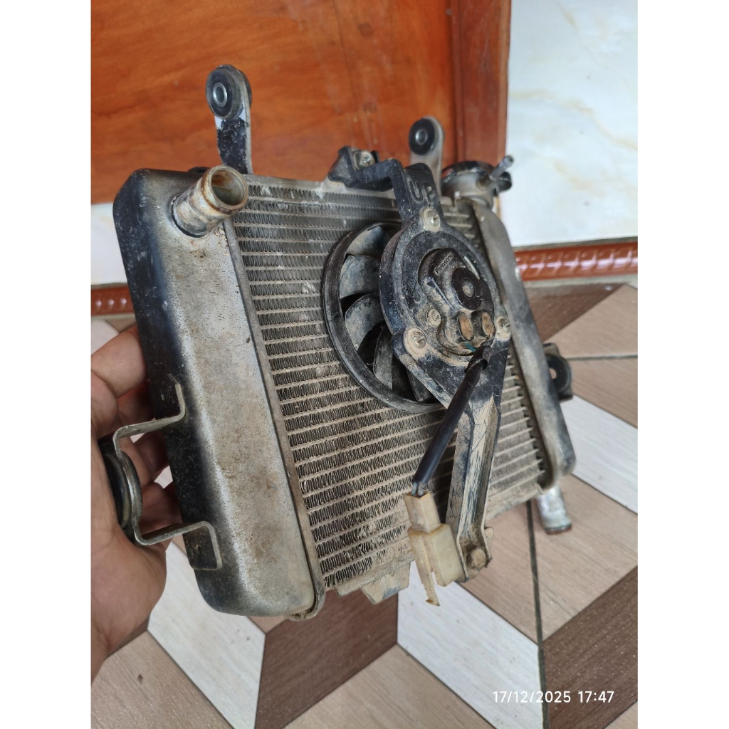 radiator set kipas pendingin nya suzuki gsx 150 150R original ori asli second