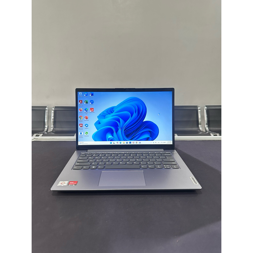 Lenovo Ideapad V14 G4 AMN