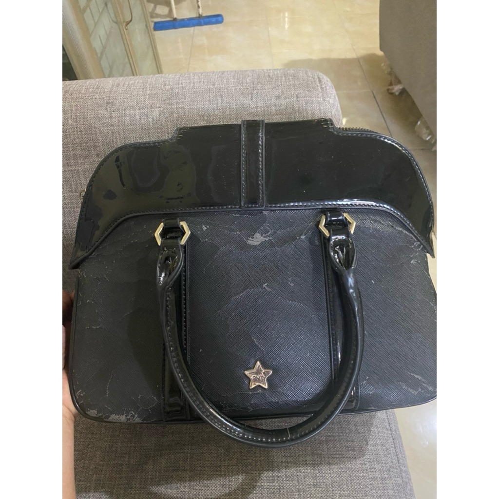 Preloved Tas Evb Balck