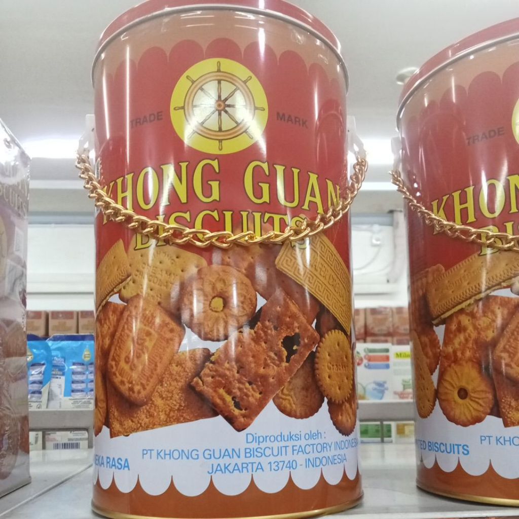 Khong guan kaleng bulat rantai 1000 gram