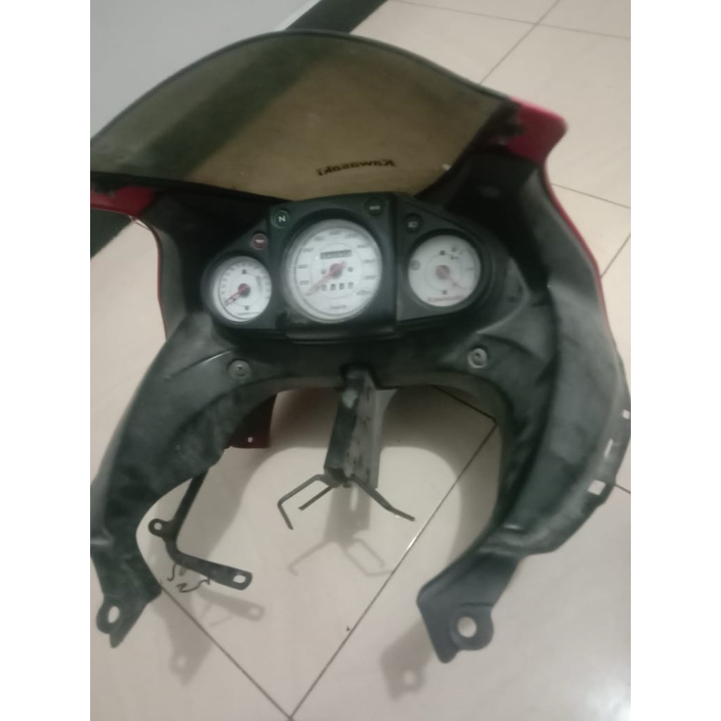 Batok depan+reflektor lampu+kaca visor+speedometer+ besi bracket batok ninja 250 karbu original copo