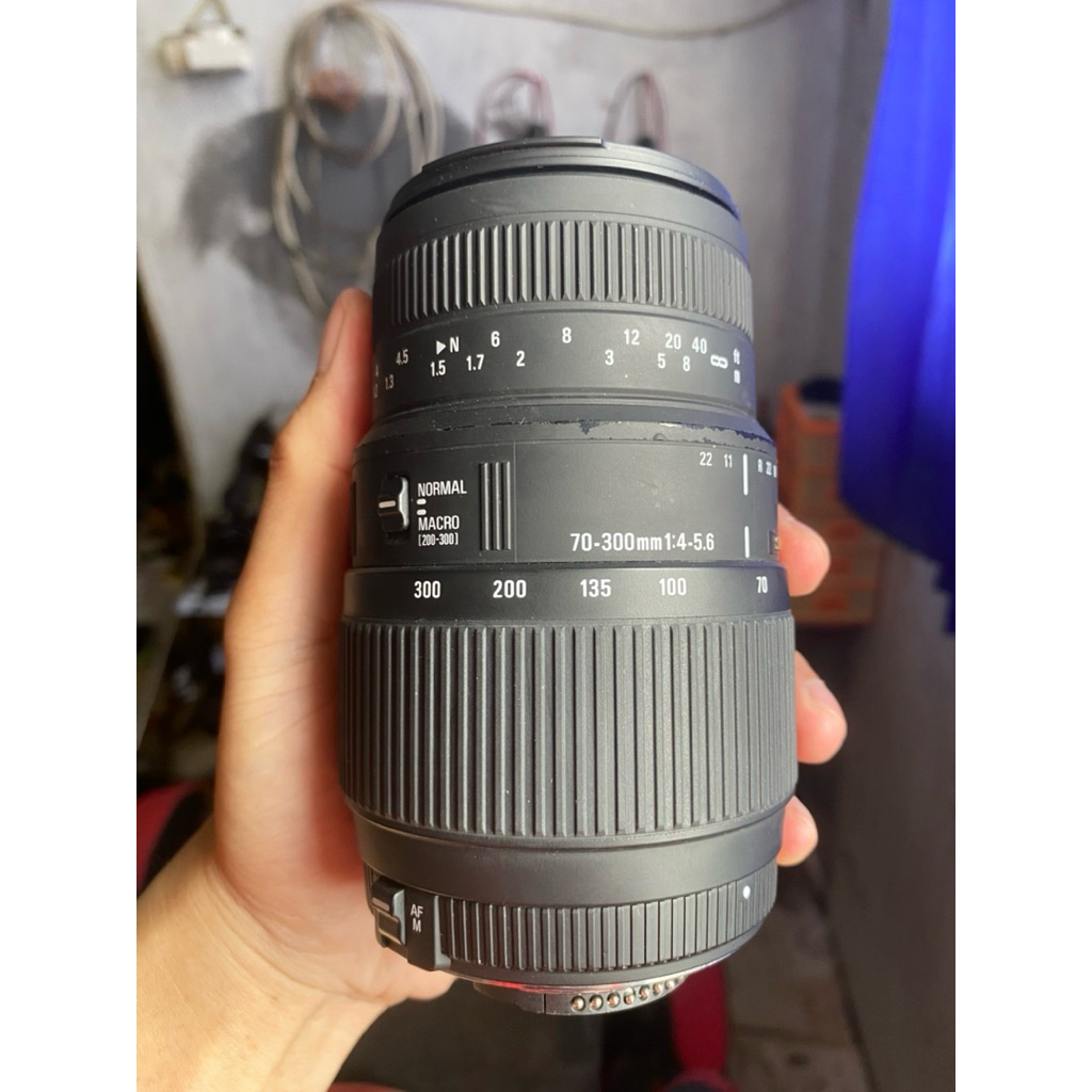 LENSA SIGMA 70-300MM FOR NIKON