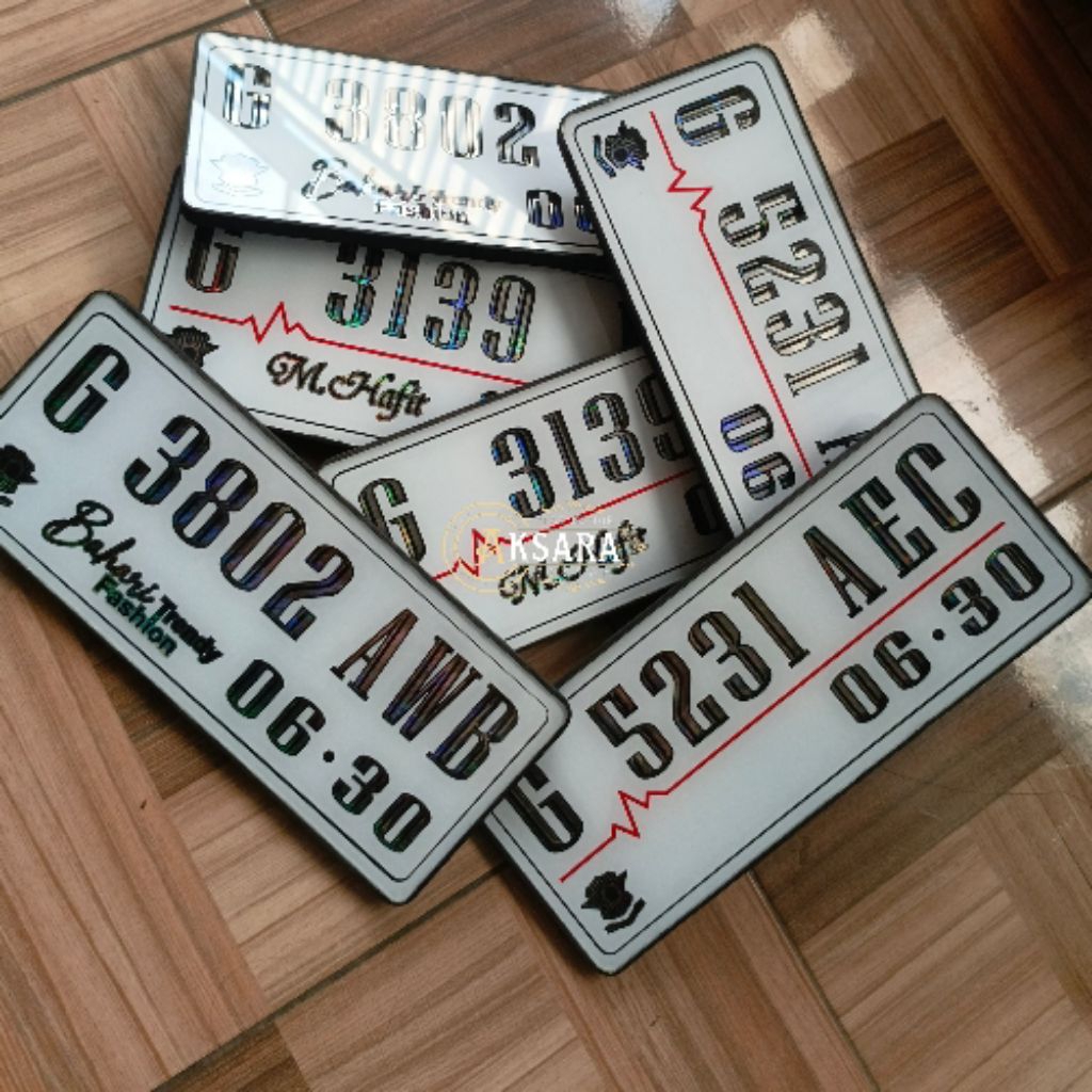Plat Nomor Motor akrilik huruf Variasi