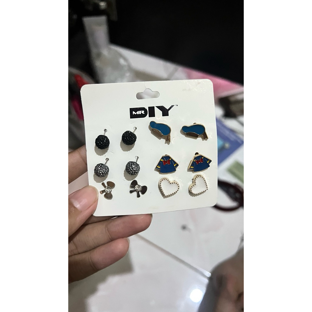 ANTING MR DIY ISI 6 PASANG