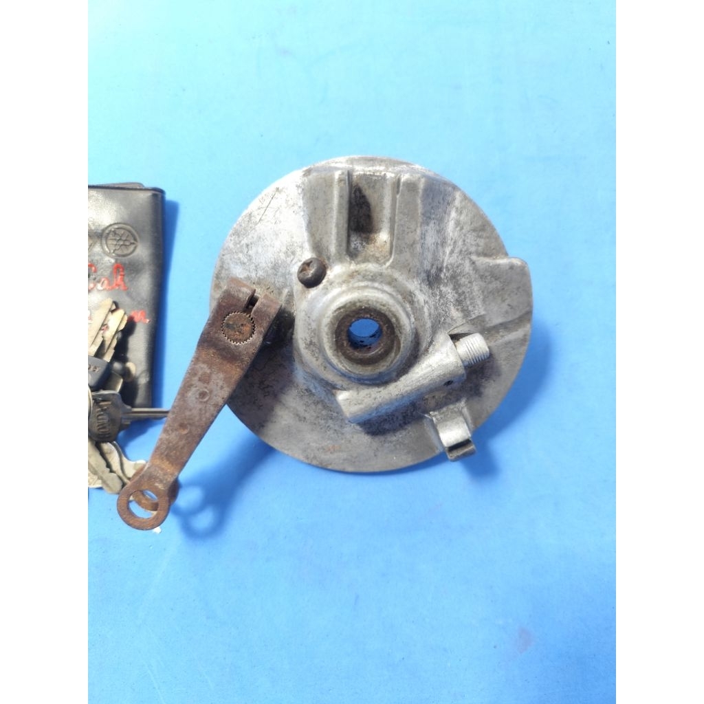 Tutup Tromol depan Assy Honda S90 S90Z CB Benly original