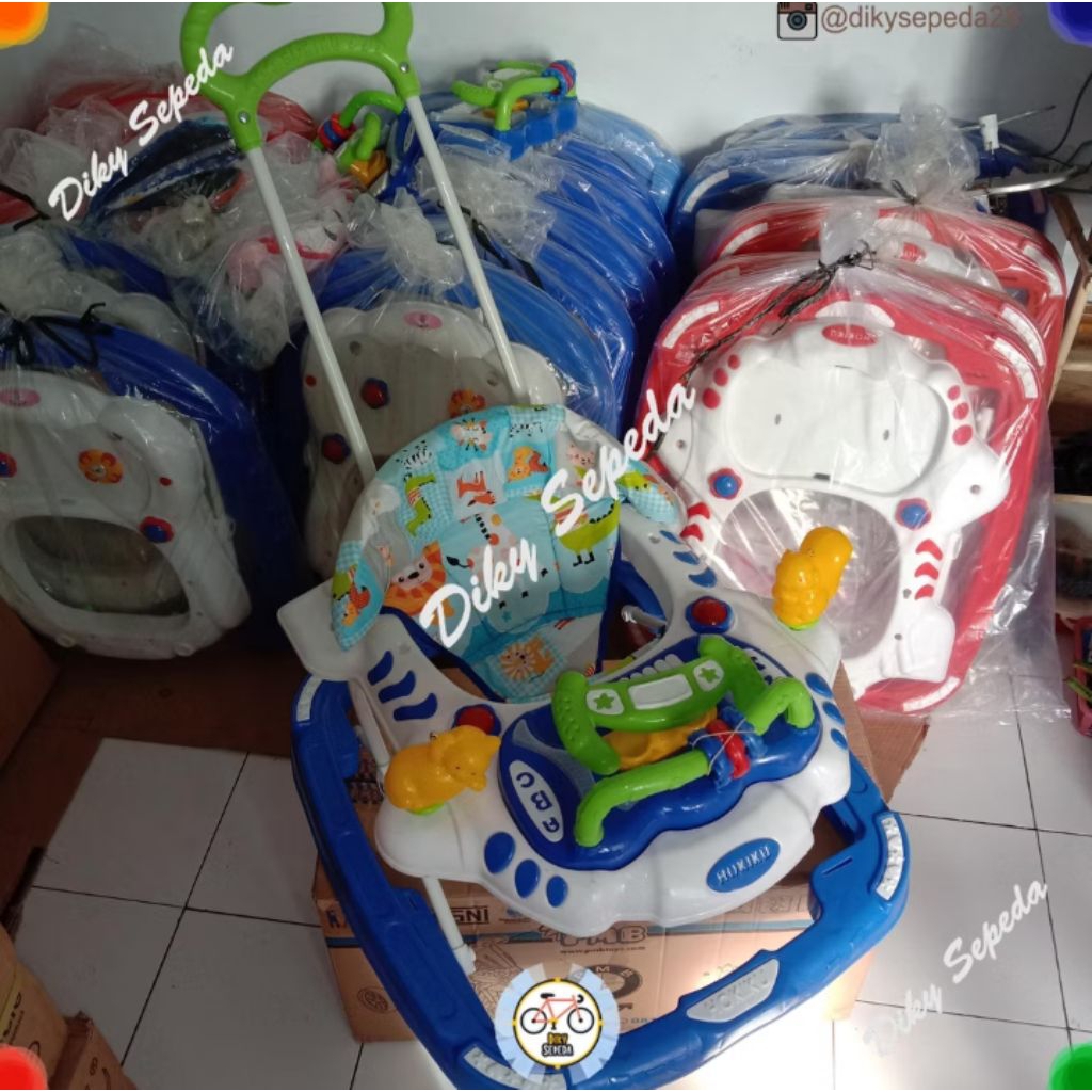 BABY WALKER HOKIKU NAKAMI