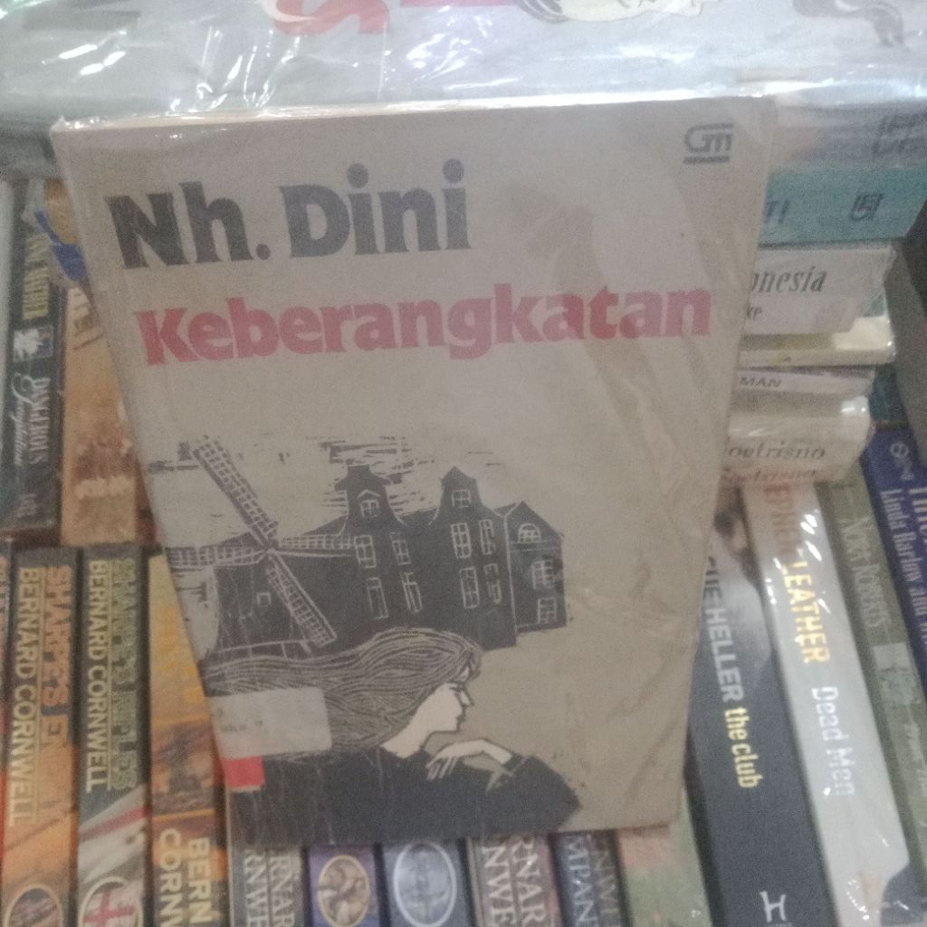 keberangkatan by nh. dini