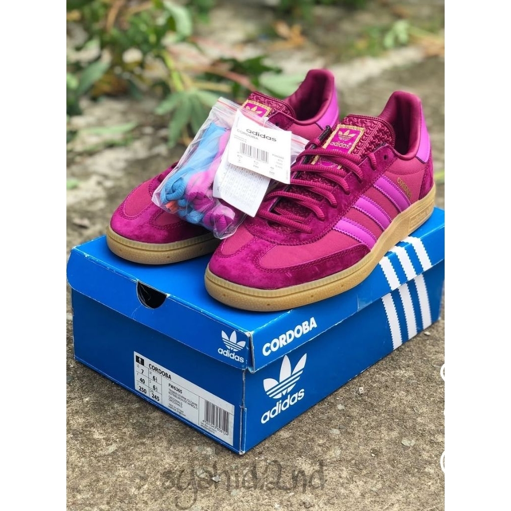 ADIDAS CORDOBA SIZE 40 SECOND ORIGINAL