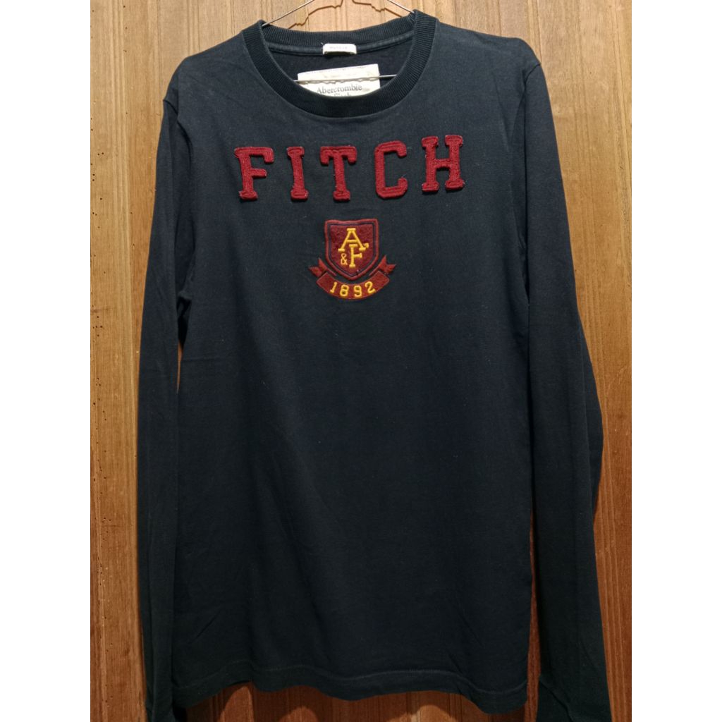 Preloved Kaos Fitch Merek Abercrombie & Fitch Like New