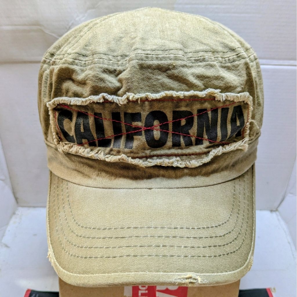 Topi Tactical Ripped Army Branded California Original Second Preloved