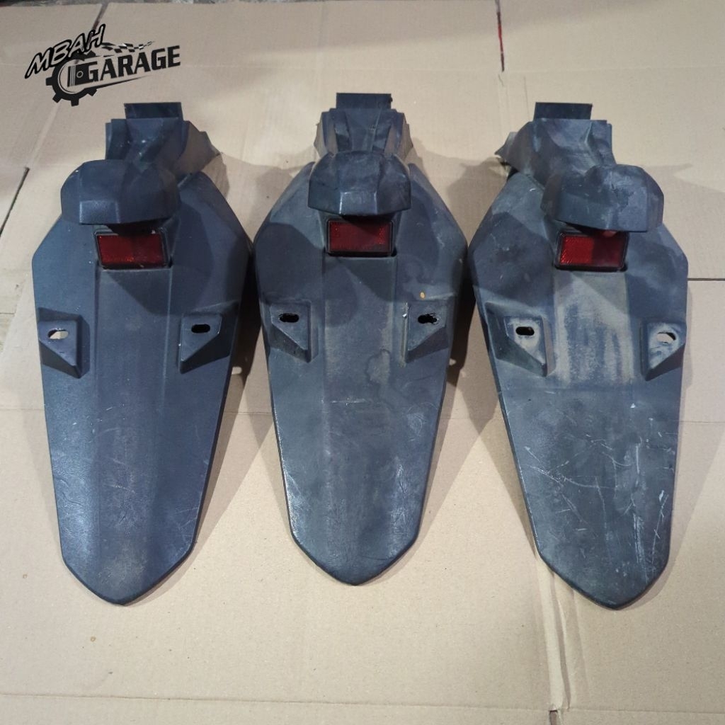 Spakbor belakang Supra GTR 150