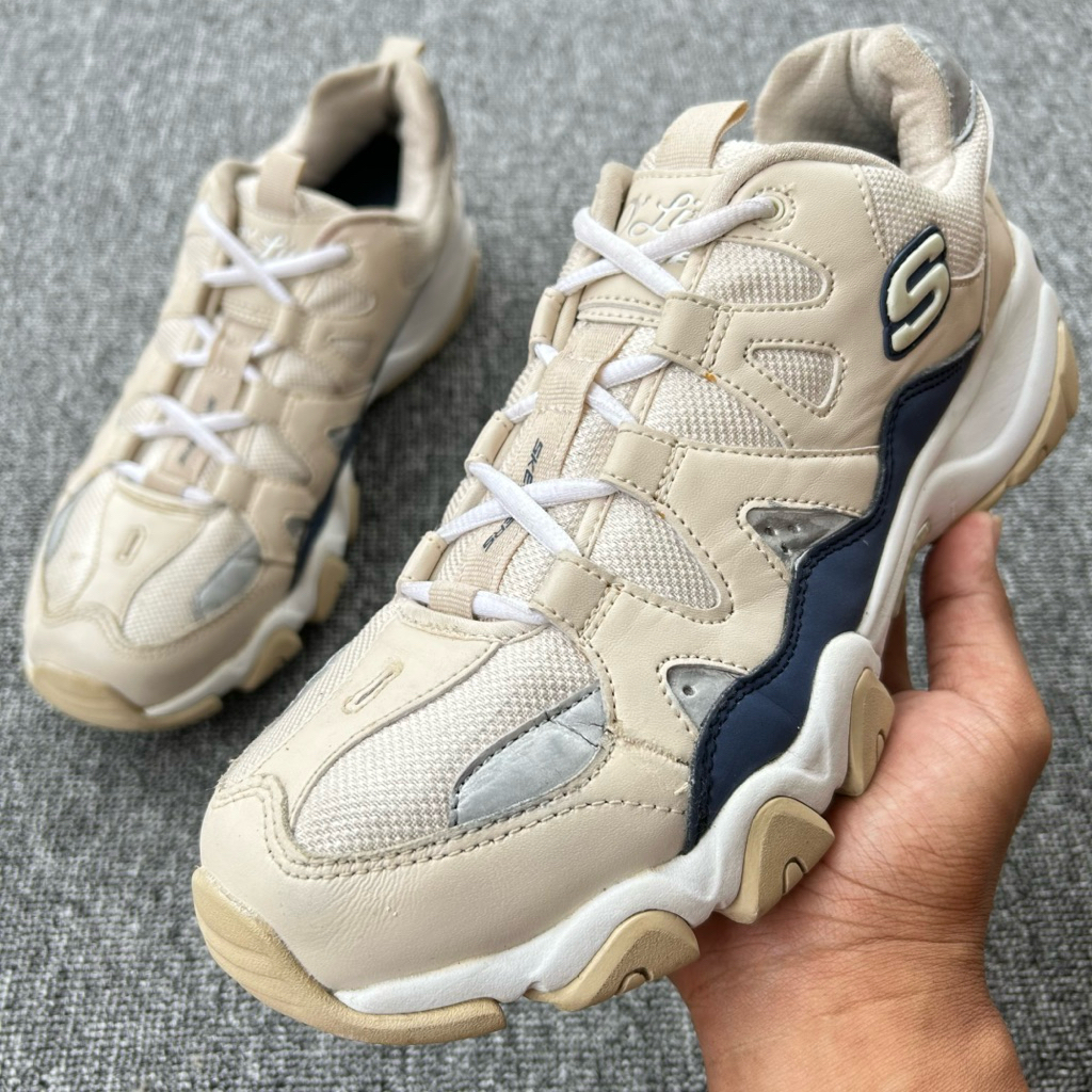 Sepatu SKECHERS D’ Lites 2.0 Low-Top Running Size 43 Panjang Insole 28 cm
