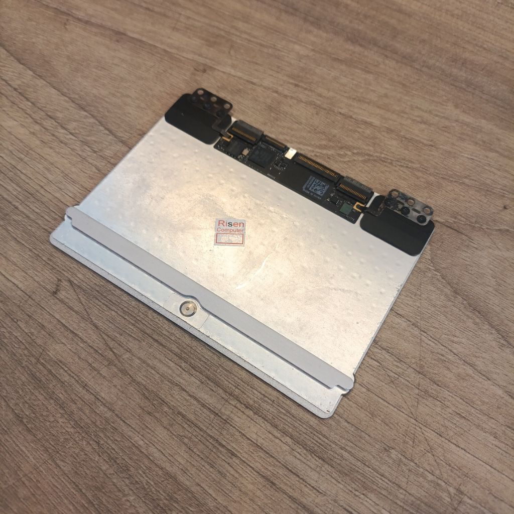 Touchpad Macbook Air A1466 kondisi second masih bagus