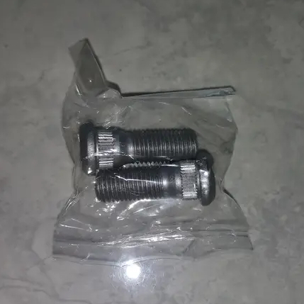 Baut roda Hilux,Fortuner,Innova Original