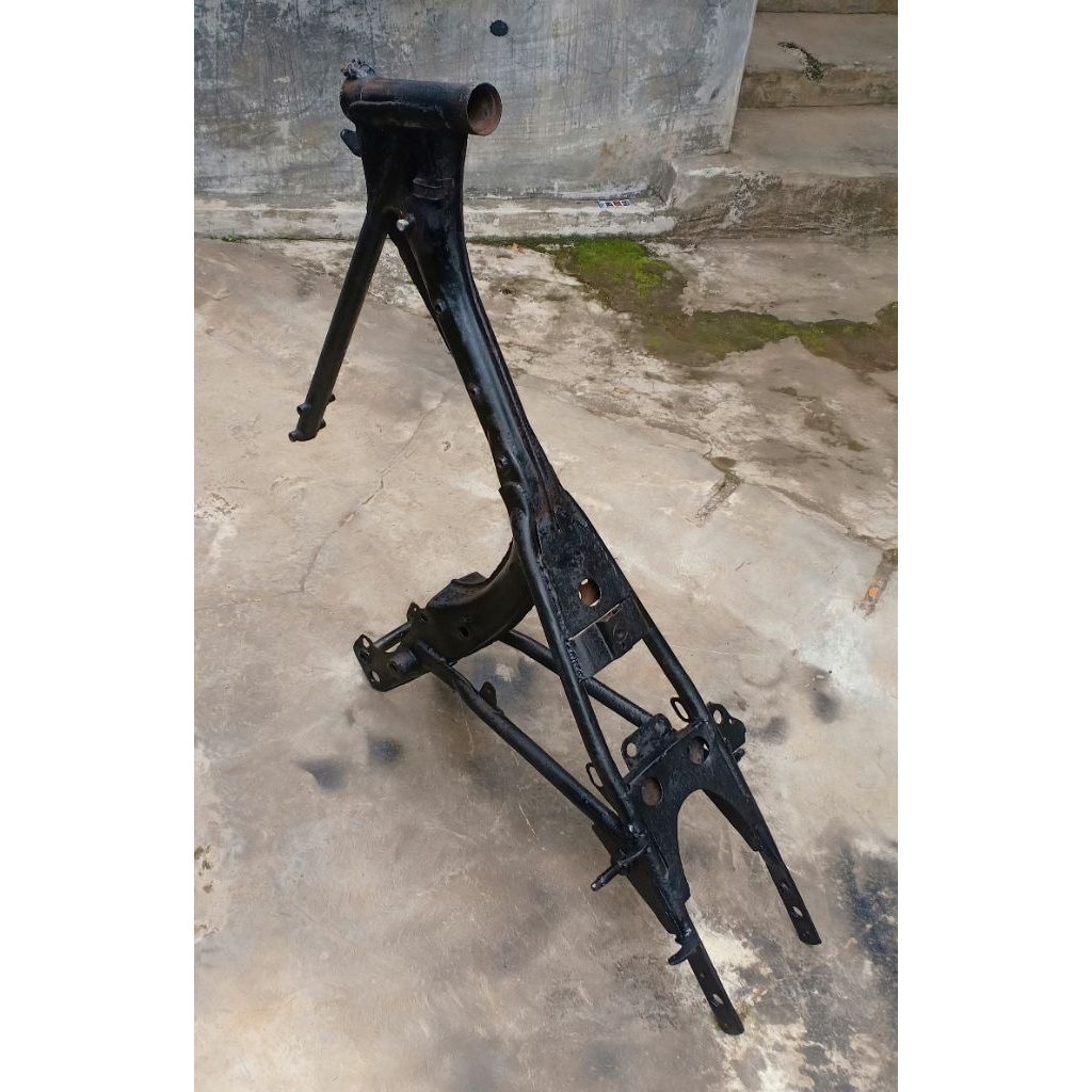 Rangka / frame GL100 balung kecil original second