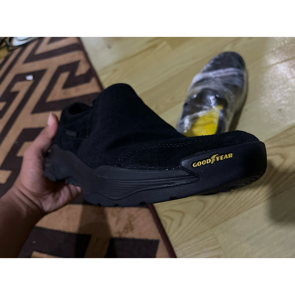 preloved skechers 41. 26 cm