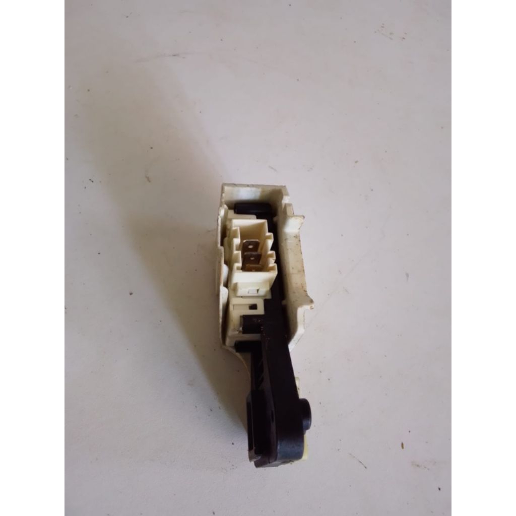 DOORLOCK MESIN CUCI SAMSUNG FRONT LOADING WF-8692NFV