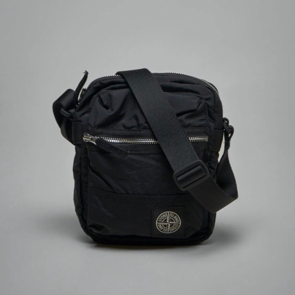 Stone Island Logo Pouch Bag Black (100% Authentic)