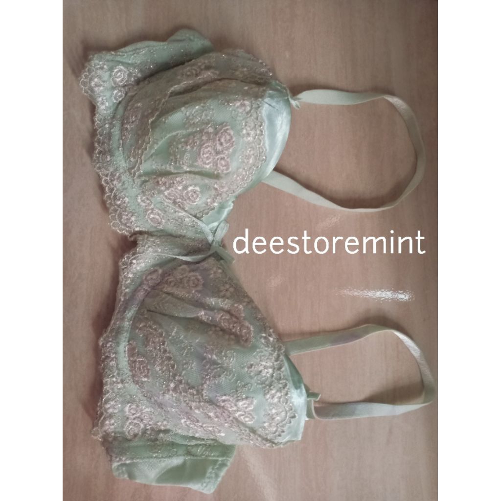 bh pakaian dalam brukat toska hijau satin