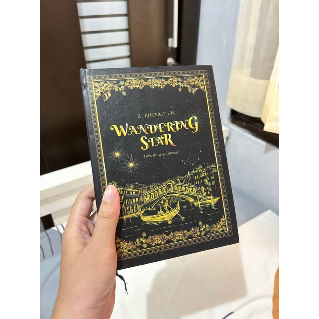 Novel Wandering Star - R. Khoirotun (Hard Cover)