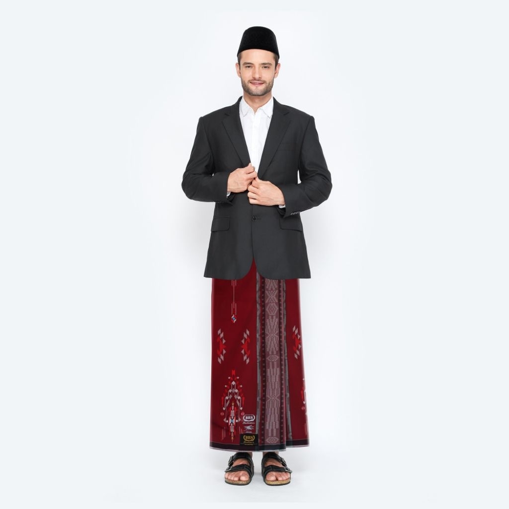 Sarung BHS Masterpiece Gold Motif M81 SGE Merah Hati 05