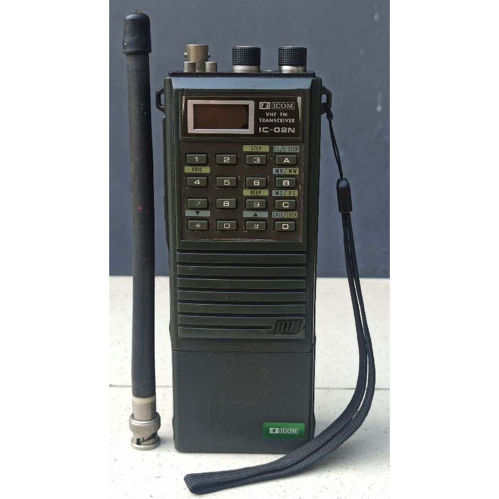 HT ICOM IC-02N