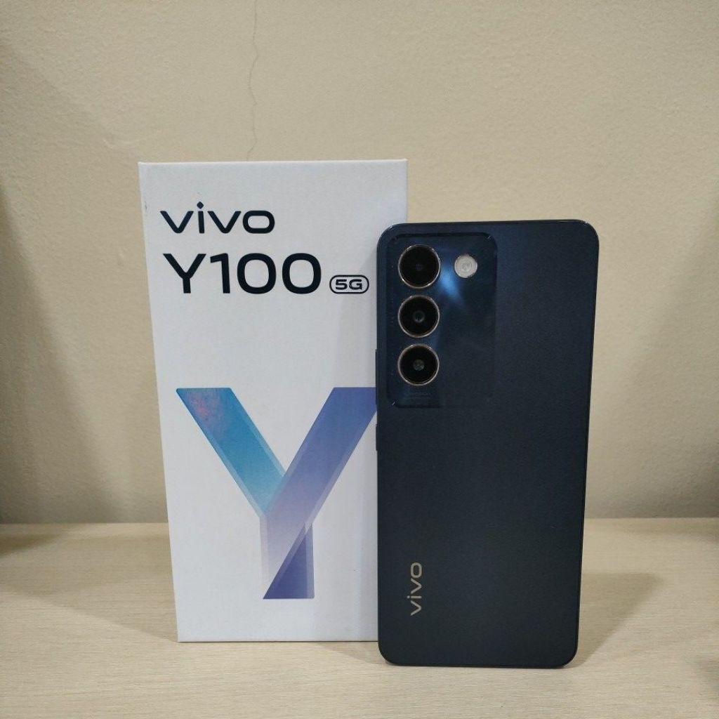 Handphone Vivo Y100 5G Ram 8 256GB