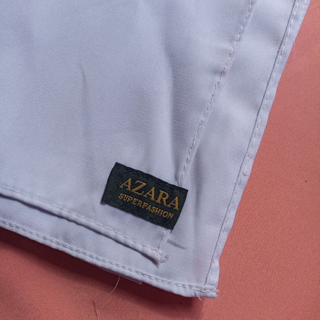 hijab segiempat syar'i putih polos 130cmx130cm / hijab segiempat syar'i Natasya Rizki / kerudung seg