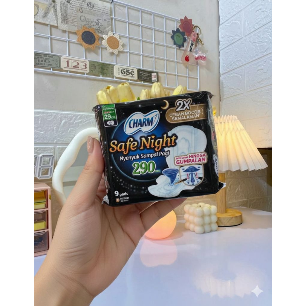 Pembalut Malam Charm Safe Night Wings 29cm dengan Sayap Fleksibel