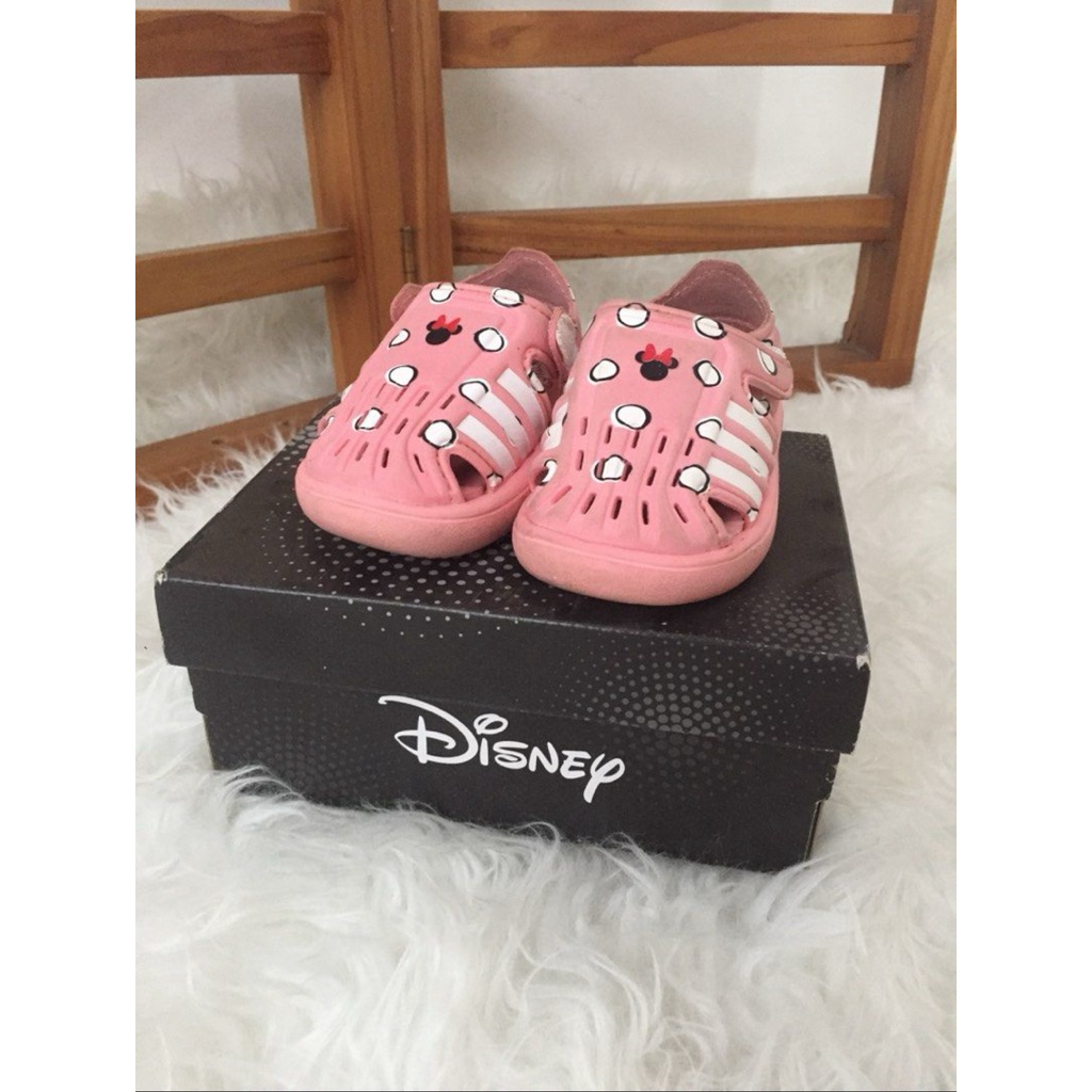 Preloved Sepatu adidas disney minnie mouse anak perempuan 1tahun
