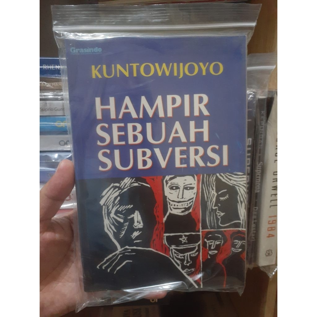 hampir sebuah subversi -  kuntowijoyo