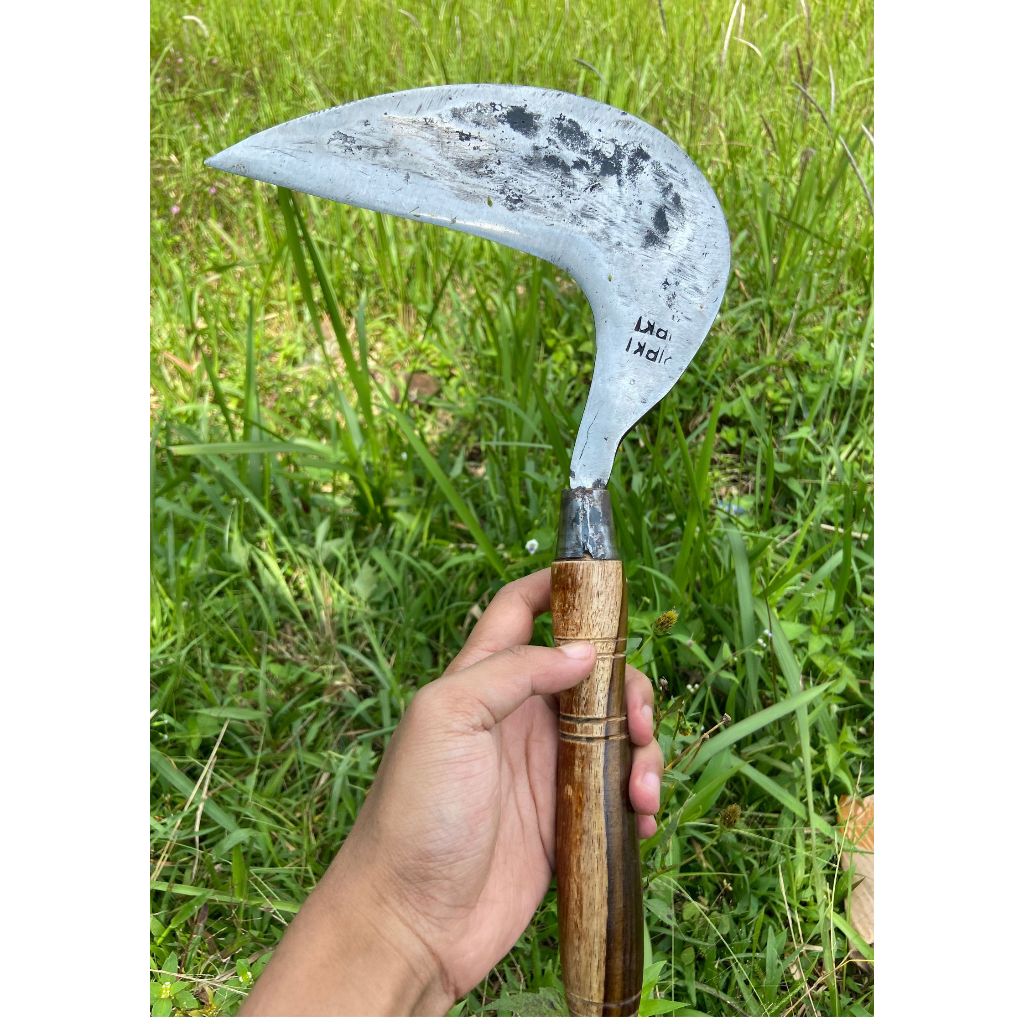 Arit Baja per asli perkakas kebun pengaritan rumput jadi kokoh dan awet