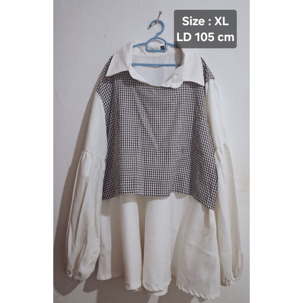 PRELOVED Baju Atasan Wanita Sweater Tunik XL